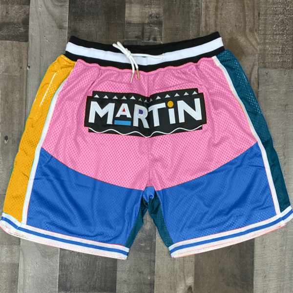 Personalized color matching men's sports shorts