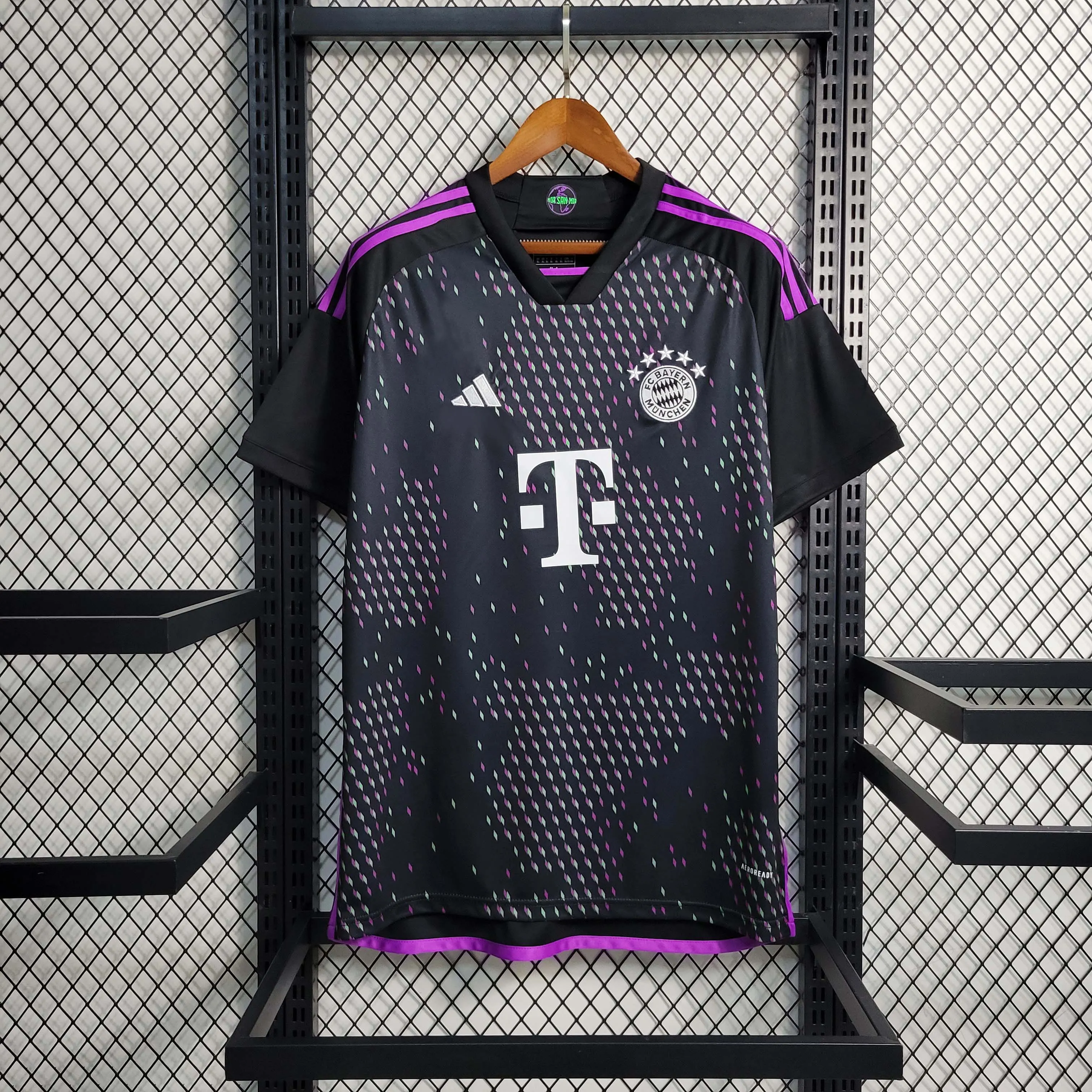 2023-2024 Bayern Munich awayFootball Shirt 1:1 Thai Quality