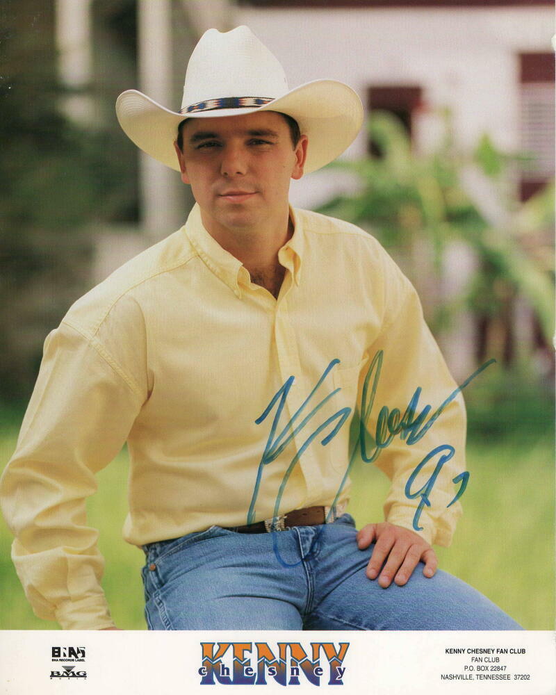 KENNY CHESNEY SIGNED AUTOGRAPH 8X10 Photo Poster painting - YOUNG FAN CLUB PROMO Photo Poster painting ACOA RARE