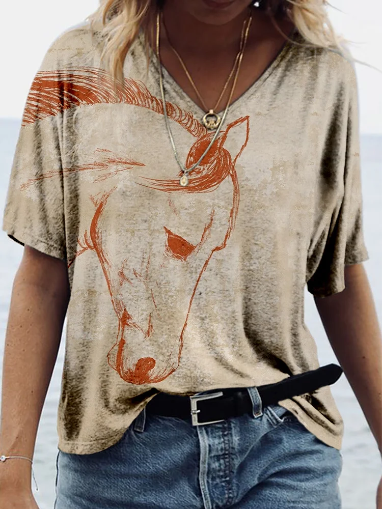 VChics Vintage Horse Silhouette Line Art V Neck Comfy T Shirt