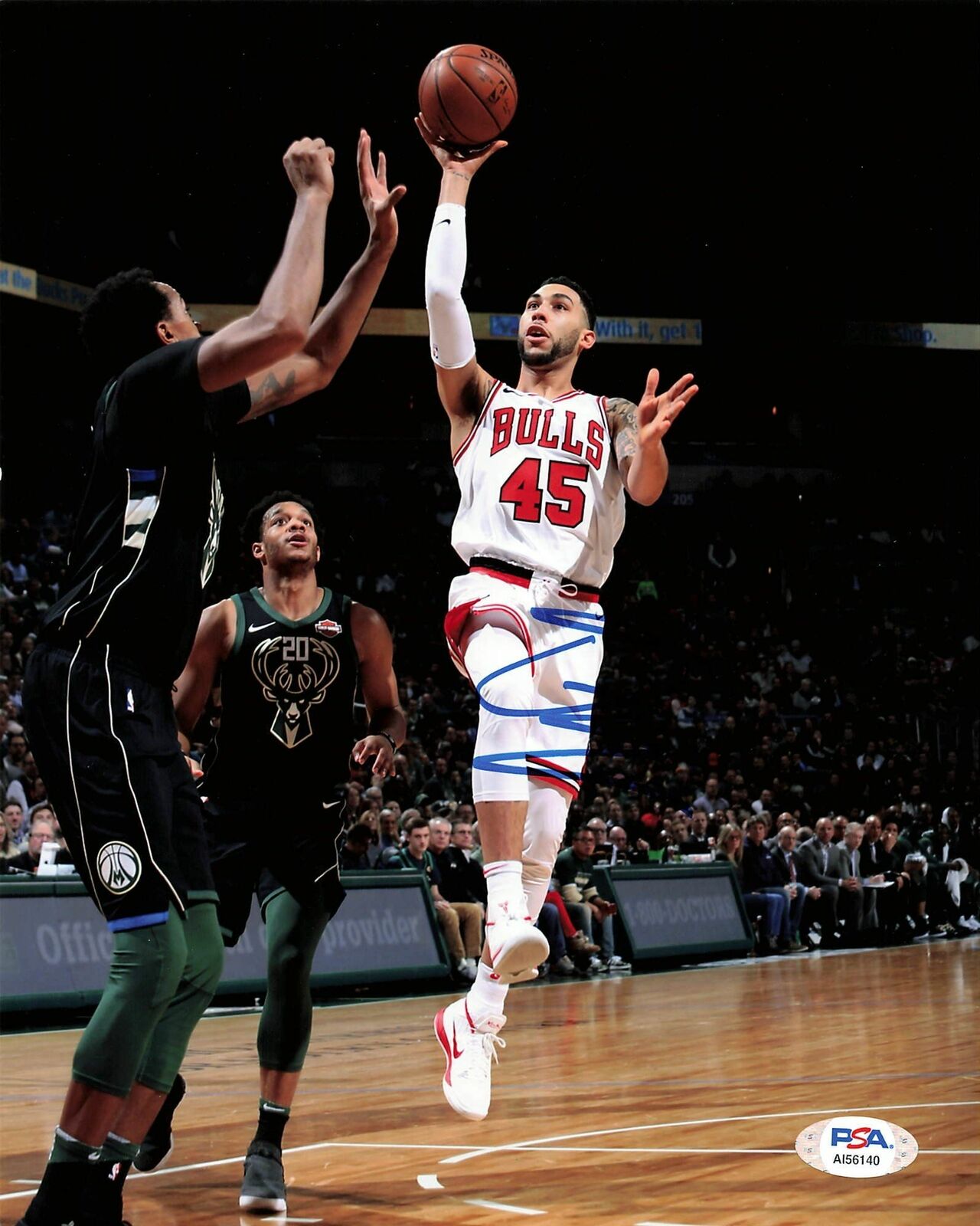 Denzel Valentine signed 8x10 Photo Poster painting PSA/DNA Chicago Bulls Autographed