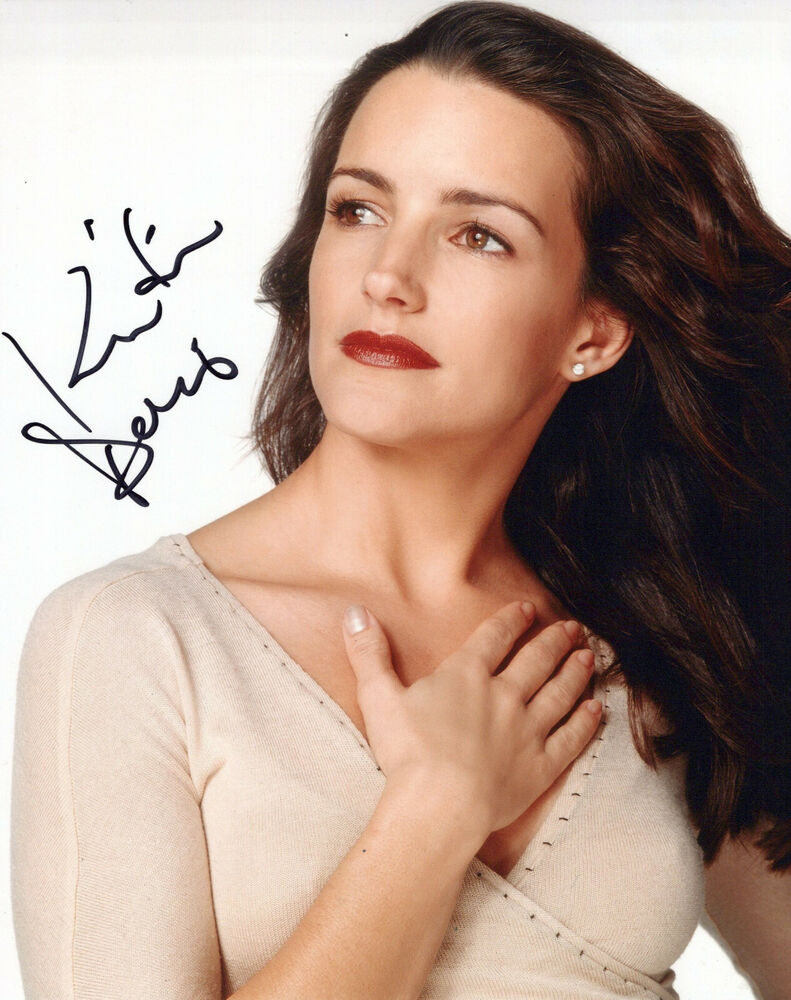 Kristin Davis glamour shot autographed Photo Poster painting signed 8x10 #16