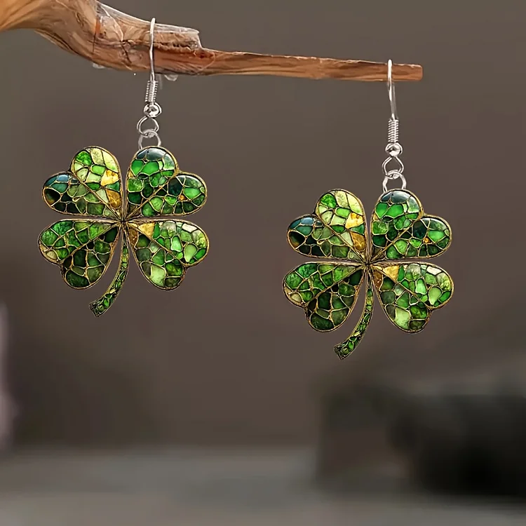 Elegant Green Clover Acrylic Earrings