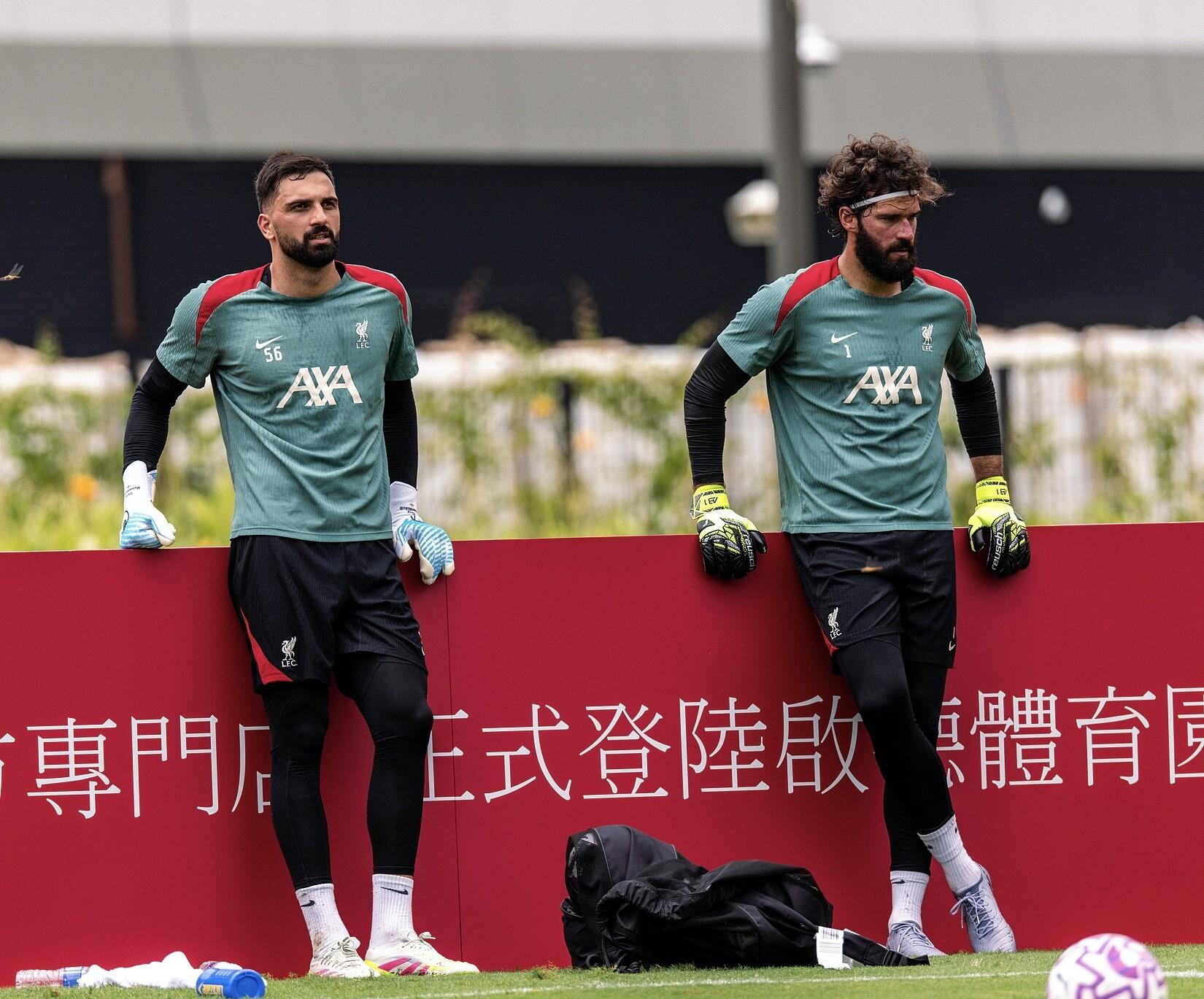 Premier League Transfer Window Spending Hits New High: Why Is the League So Wealthy?jersey|football shirt|football kit|football sportswear