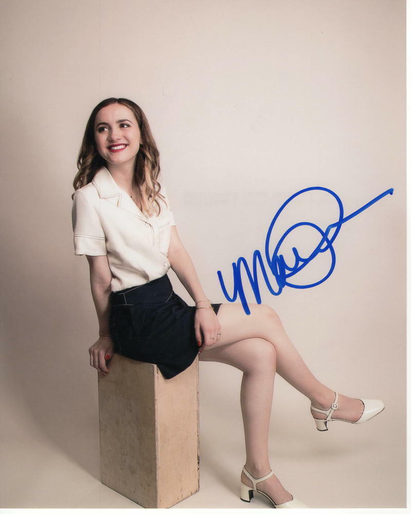 MAUDE APATOW SIGNED AUTOGRAPHED 8X10 Photo Poster painting EUPHORIA, THIS IS 40, KNOCKED UP JUDD