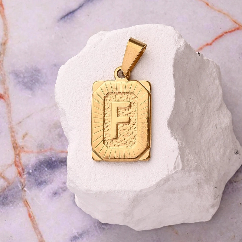 1 Pc/Package 27x17mm 10x5mm 304 Stainless Steel 18K Gold Plated Letter Simple Polished Pendant Jewelry Accessories