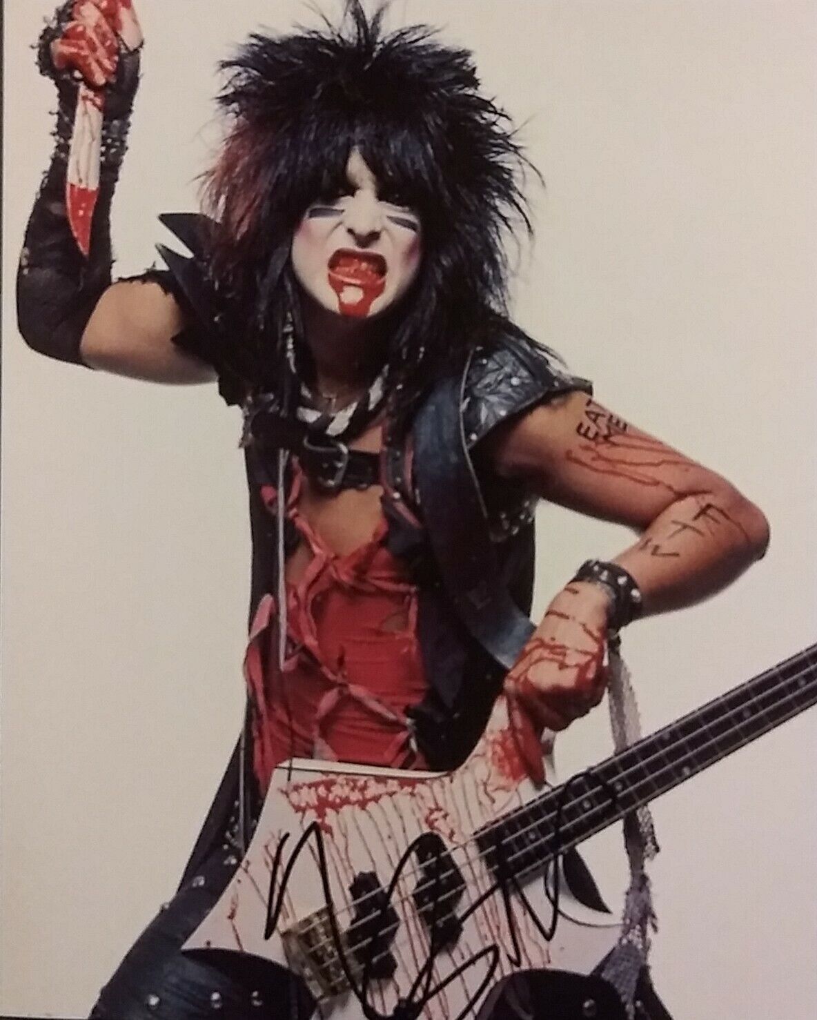 Nikki Sixx signed 8 x 10