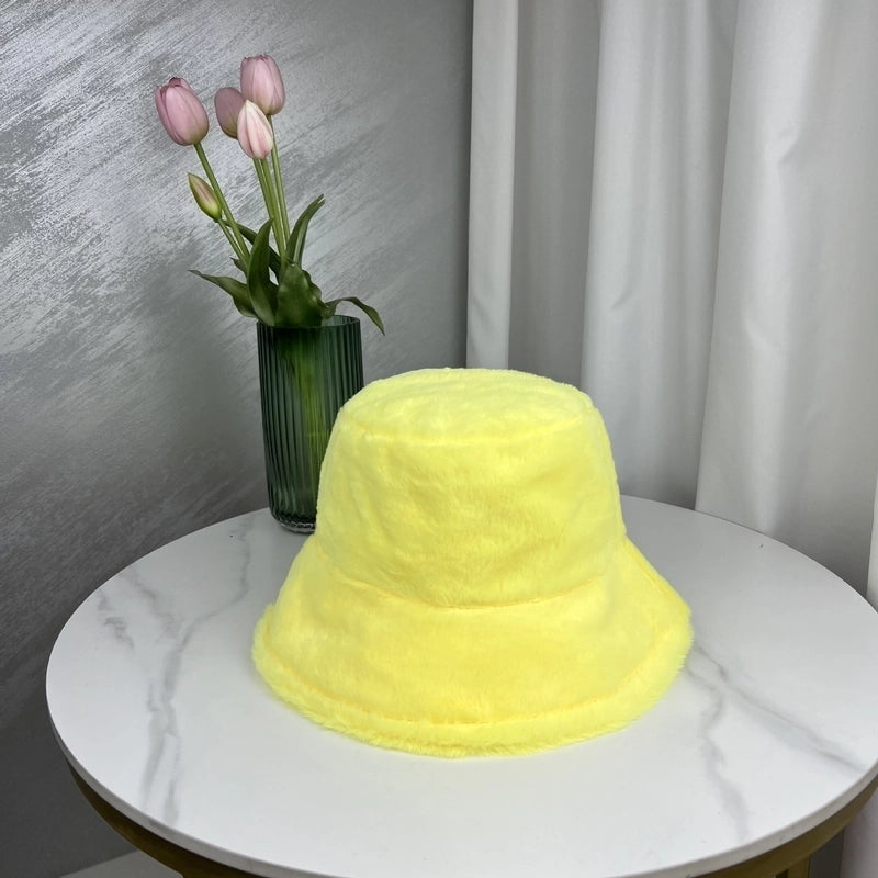 Women’s Basic Solid Color Curved Eaves Bucket Hat