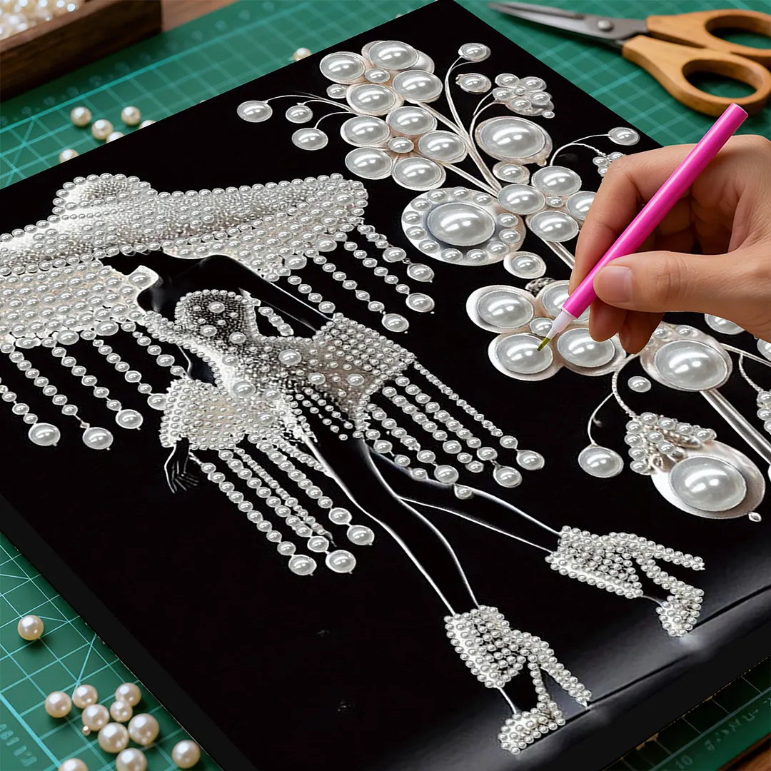 Elegant Lady - DIY Pearl Diamond Art Kit With Frame 30*30cm