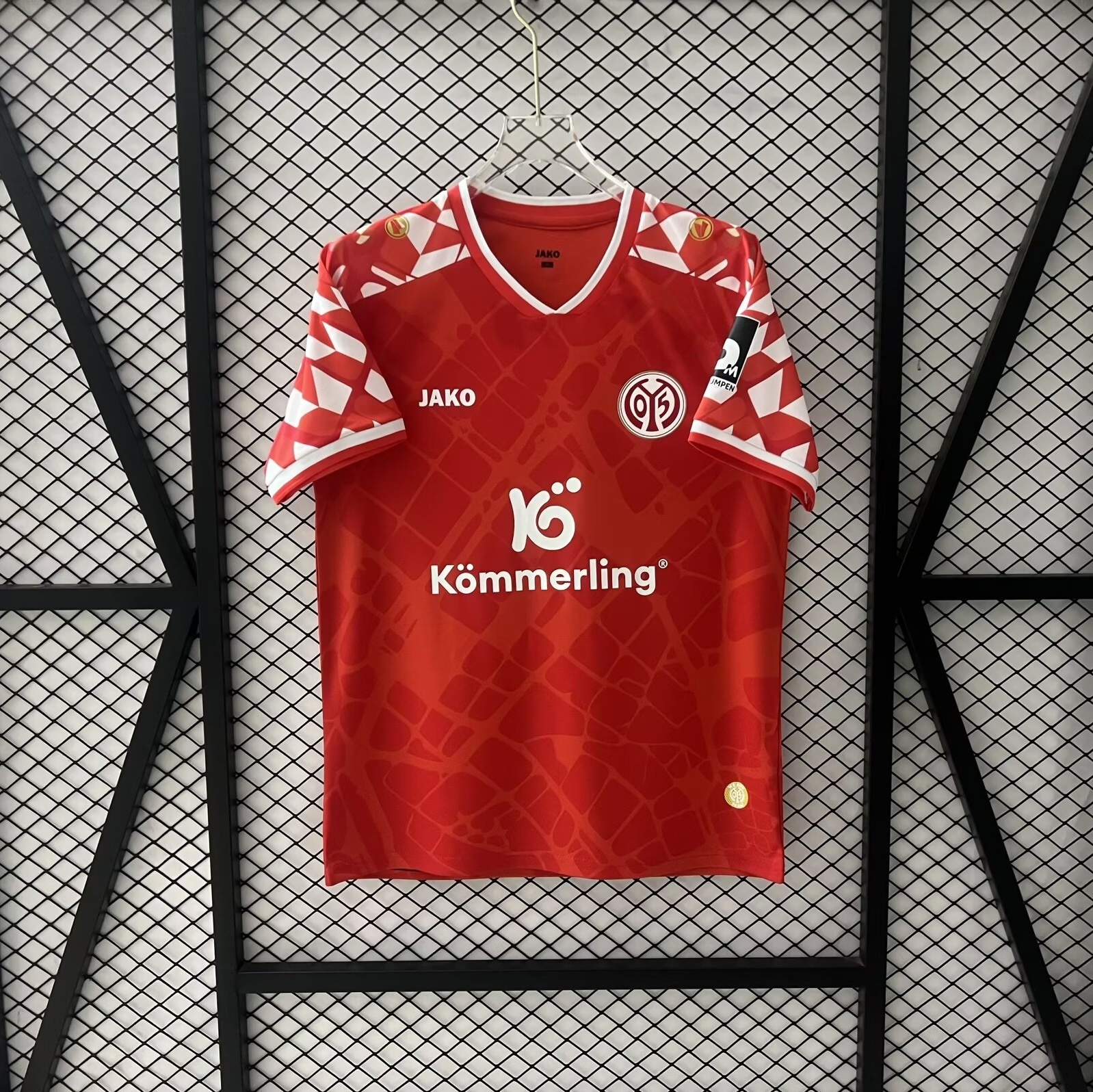 2025/2026 Mainz 05 Home Football Jersey