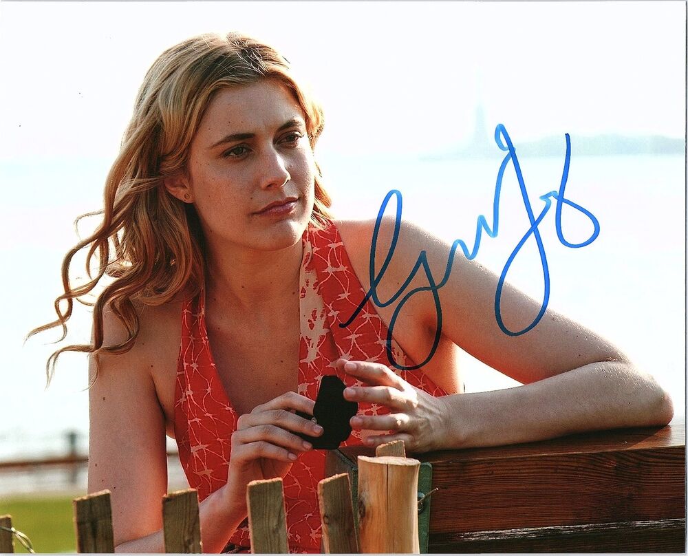 GRETA GERWIG Signed Autographed 20TH CENTURY WOMEN 8X10 Photo Poster painting B