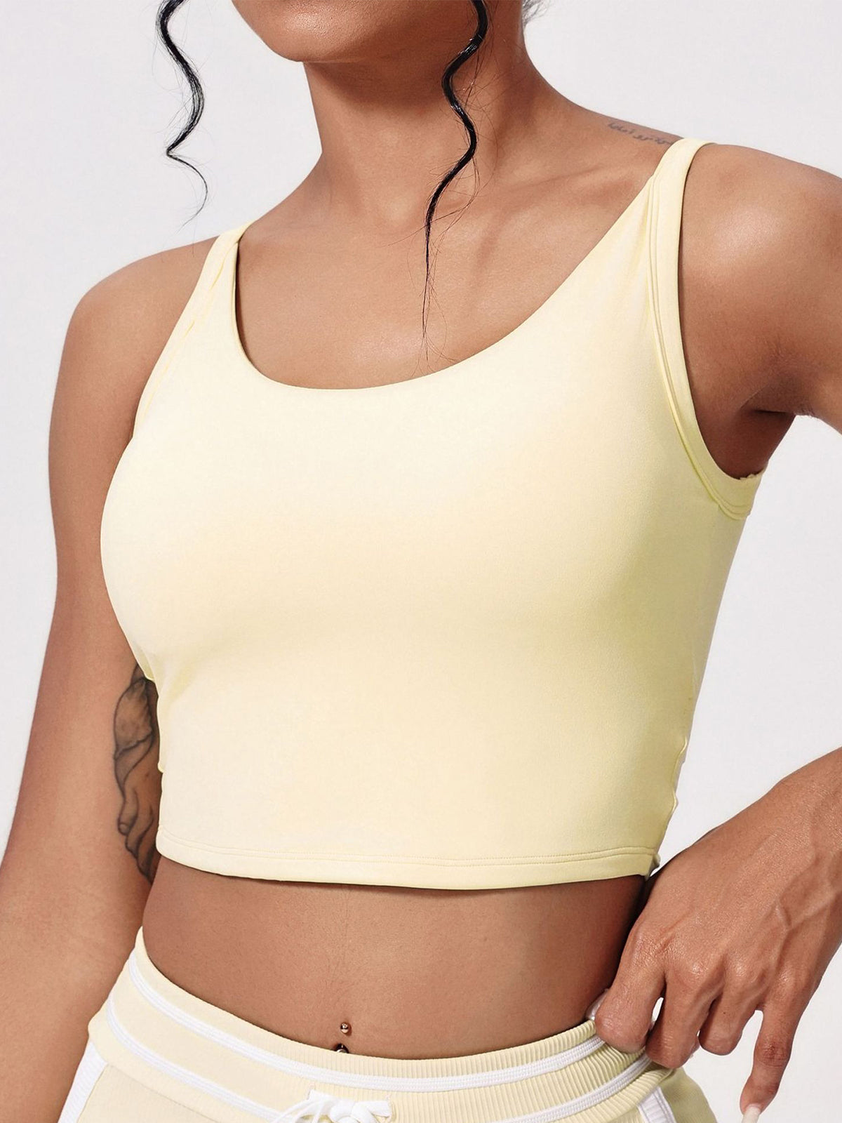 Twist Back Keyhole Tank Top