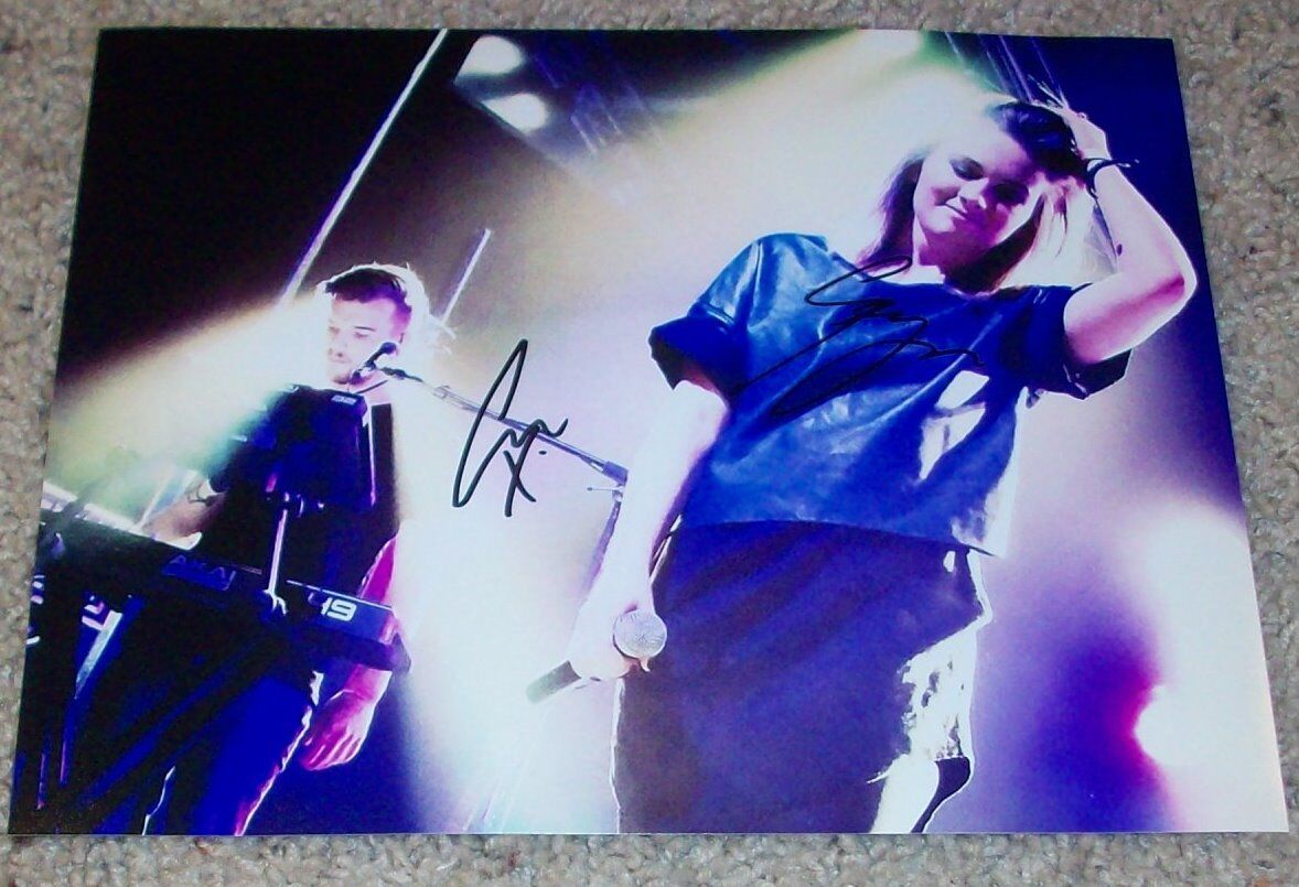 BROODS BAND SIGNED AUTOGRAPH 8x10 Photo Poster painting C w/PROOF CALEB & GEORGIA NOTT