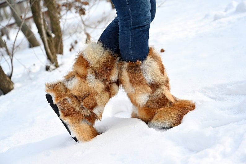Fox fur boots for women, mukluks, yeti boots, Eskimo boots, long boots, mukluk boots, Girlfriend gift, Furry snow boots