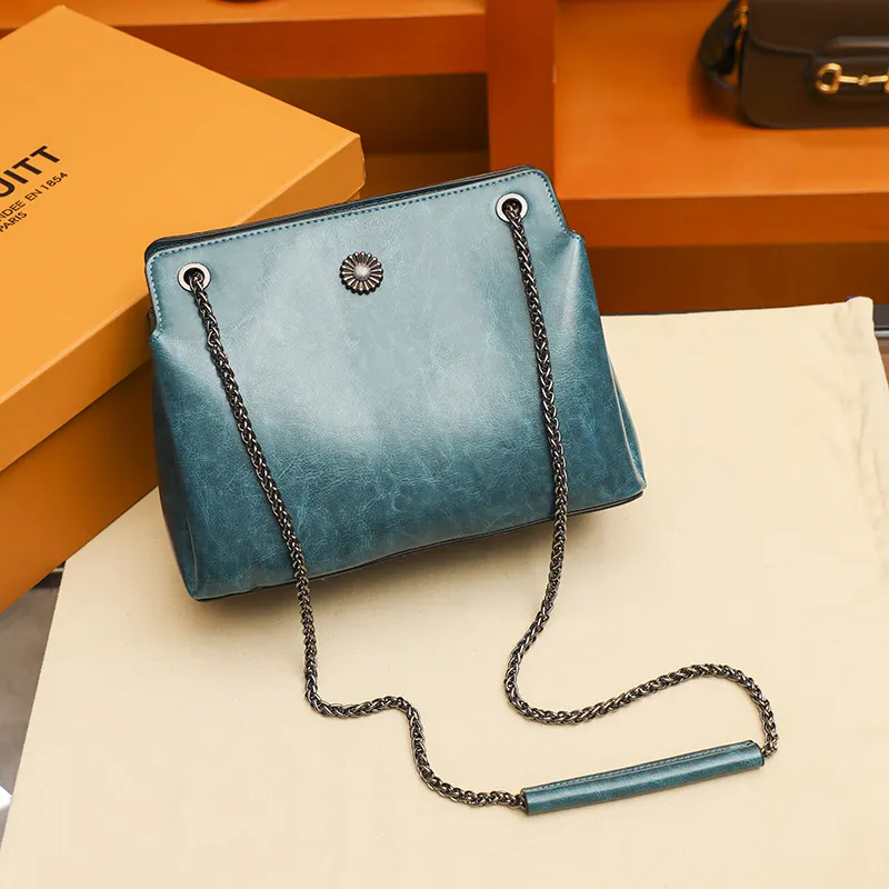 Large Vintage Single Shoulder Chain Crossbody Bag