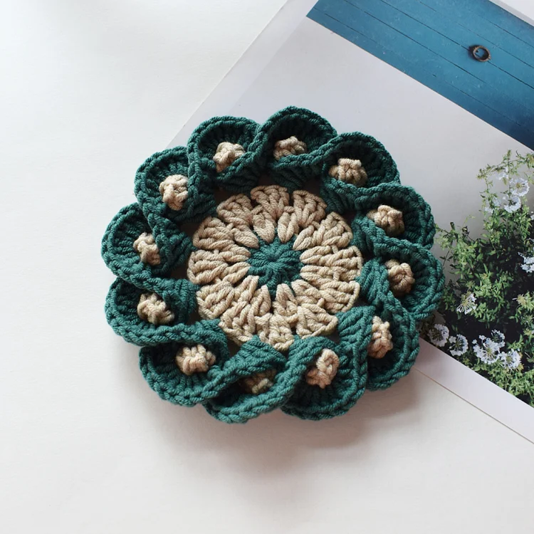  Lulusnow Handmade Green Cream Crochet Coasters