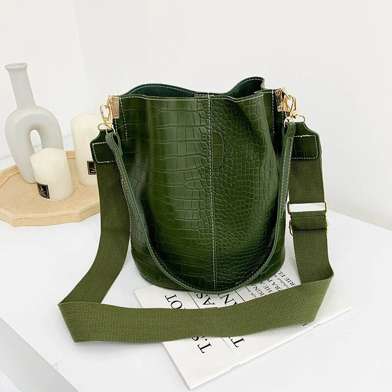 Fashion Crocodile Crossbody Bucket Bag For Women Large Capacity Designer Shoulder Bag Female Luxury PU Leather Messenger Handbag