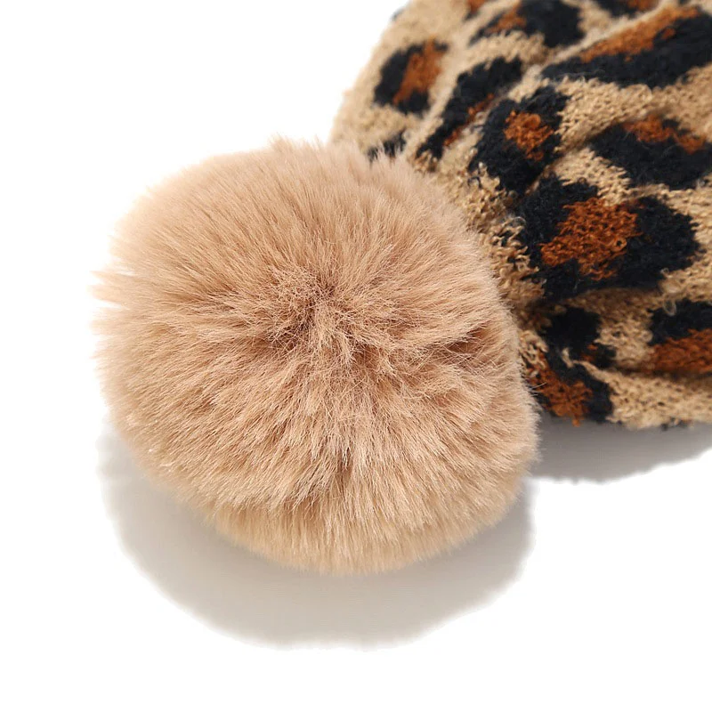 Women's Leopard Print Warm Wool Hat Scarf And Gloves Three-Piece Set