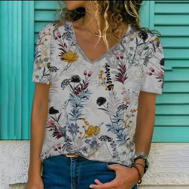 Casual V Neck Printed Short Sleeve T-Shirt