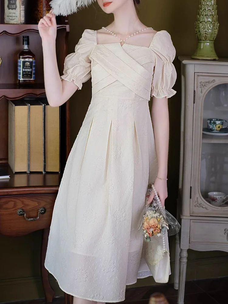 French Pearl Chain Puff Sleeve Dress