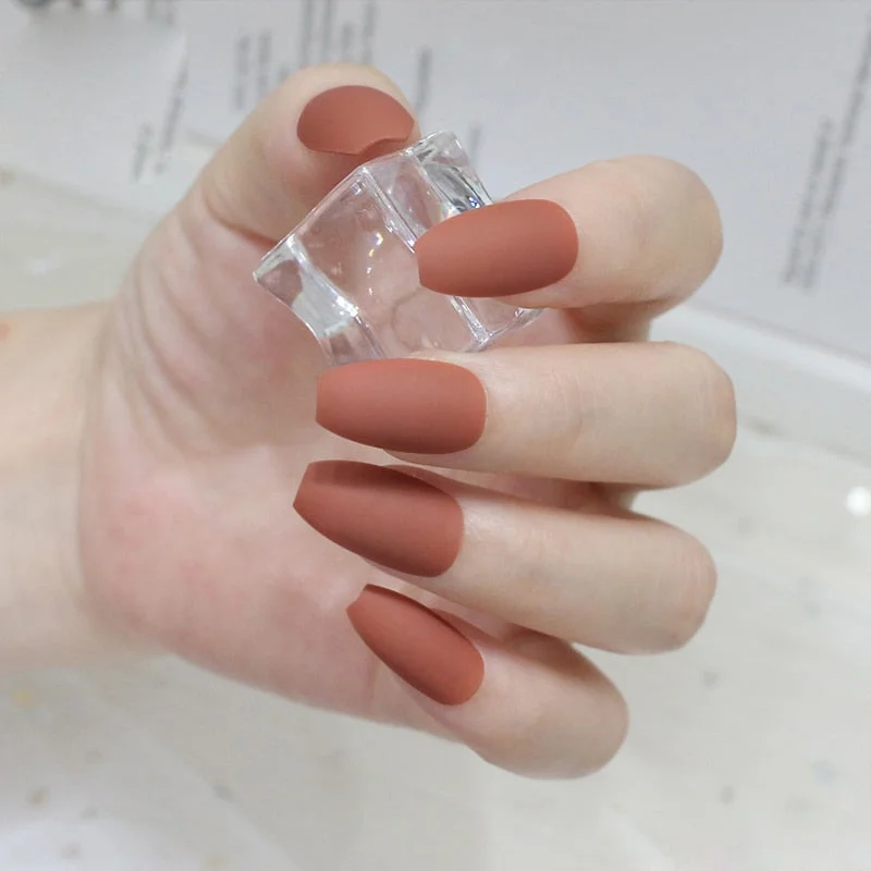 24pcs/set Black Round matte false nails Short Full Cover Frosted Ballerina Nail Tips Red small round oval fake nails art set-Nail Inspo