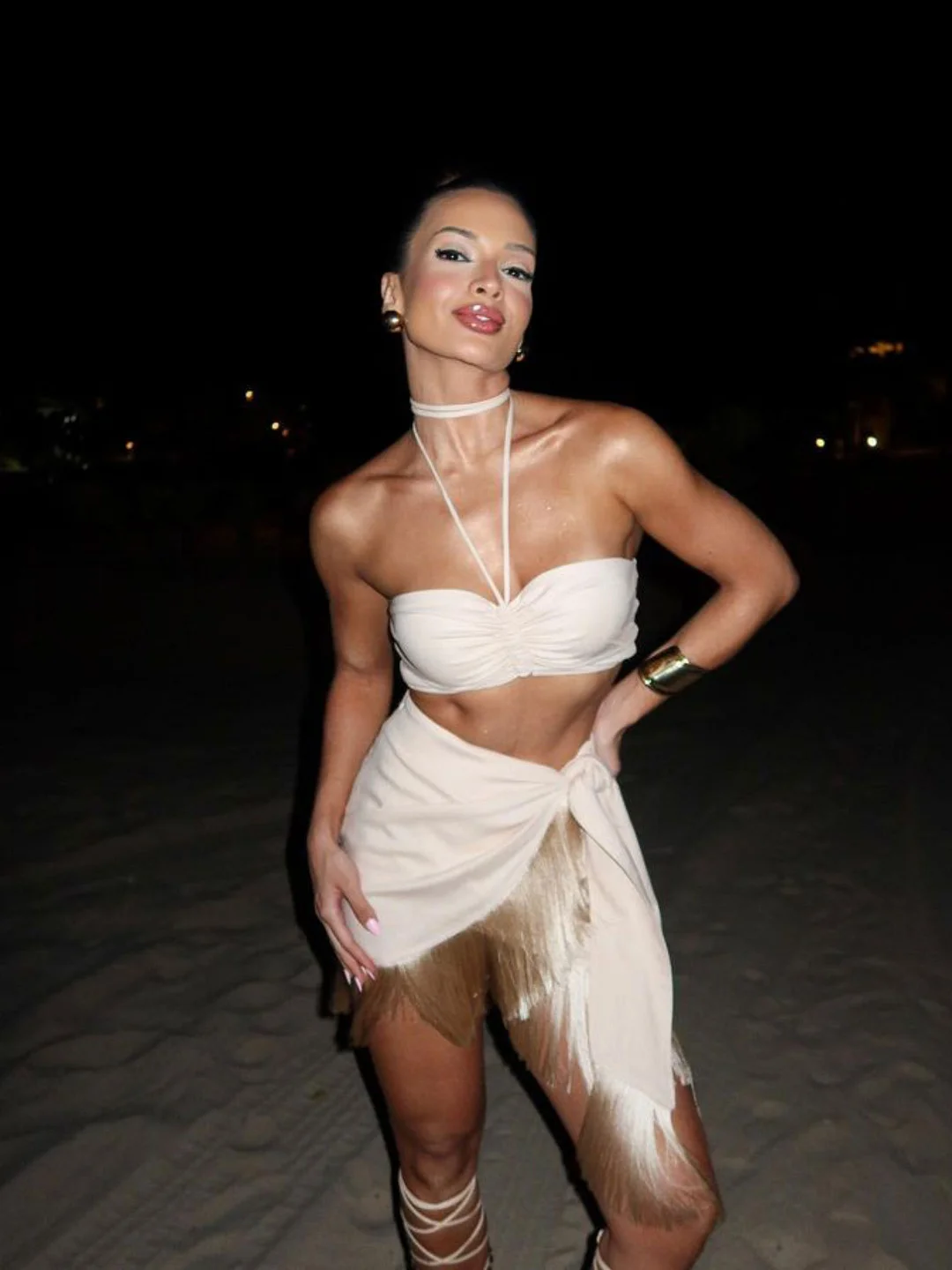 Uveng Hanging Neck Smeared Chest Split Beach Set Tuxedo Skirt 2025 New Summer Resort Seaside