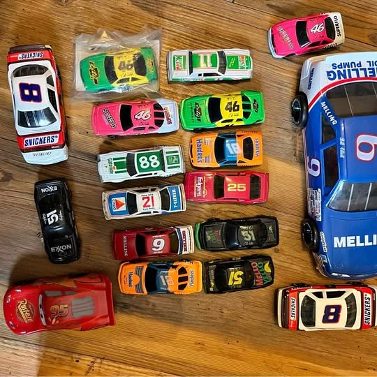 Dronehint Nascar Diecast Lot - CollectorsCampobello SC