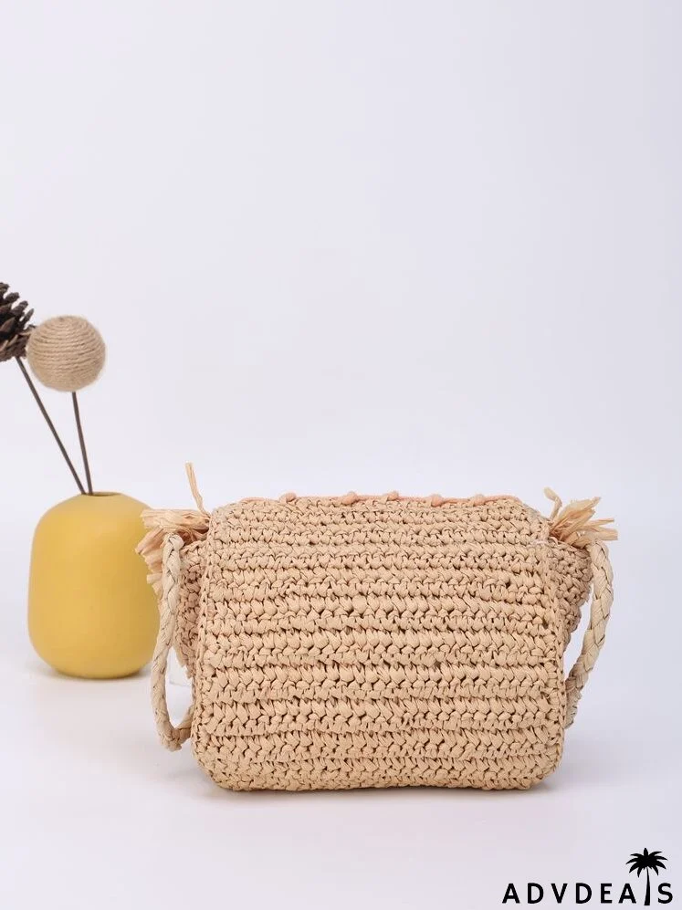 Mini Fringe Decor Flap Straw Bag