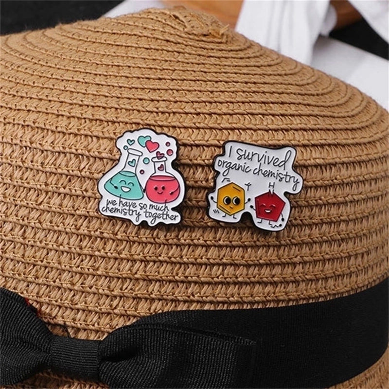 Preppy Style Minimalist Cartoon Alloy Stamping Stoving Varnish Plating Unisex Brooches