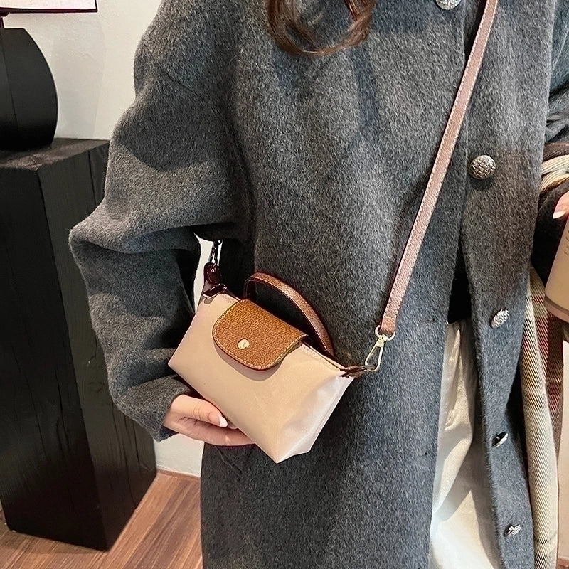 Women’s Small Nylon Solid Color Basic Classic Style Sewing Thread Square Magnetic Buckle Crossbody Bag