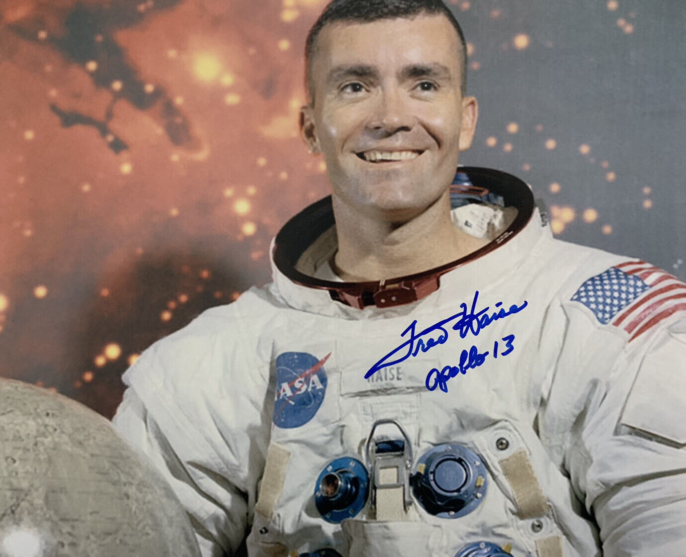 FRED HAISE HAND SIGNED 8x10 Photo Poster painting NASA APOLLO 13 MISSION AUTOGRAPH AUTHENTIC