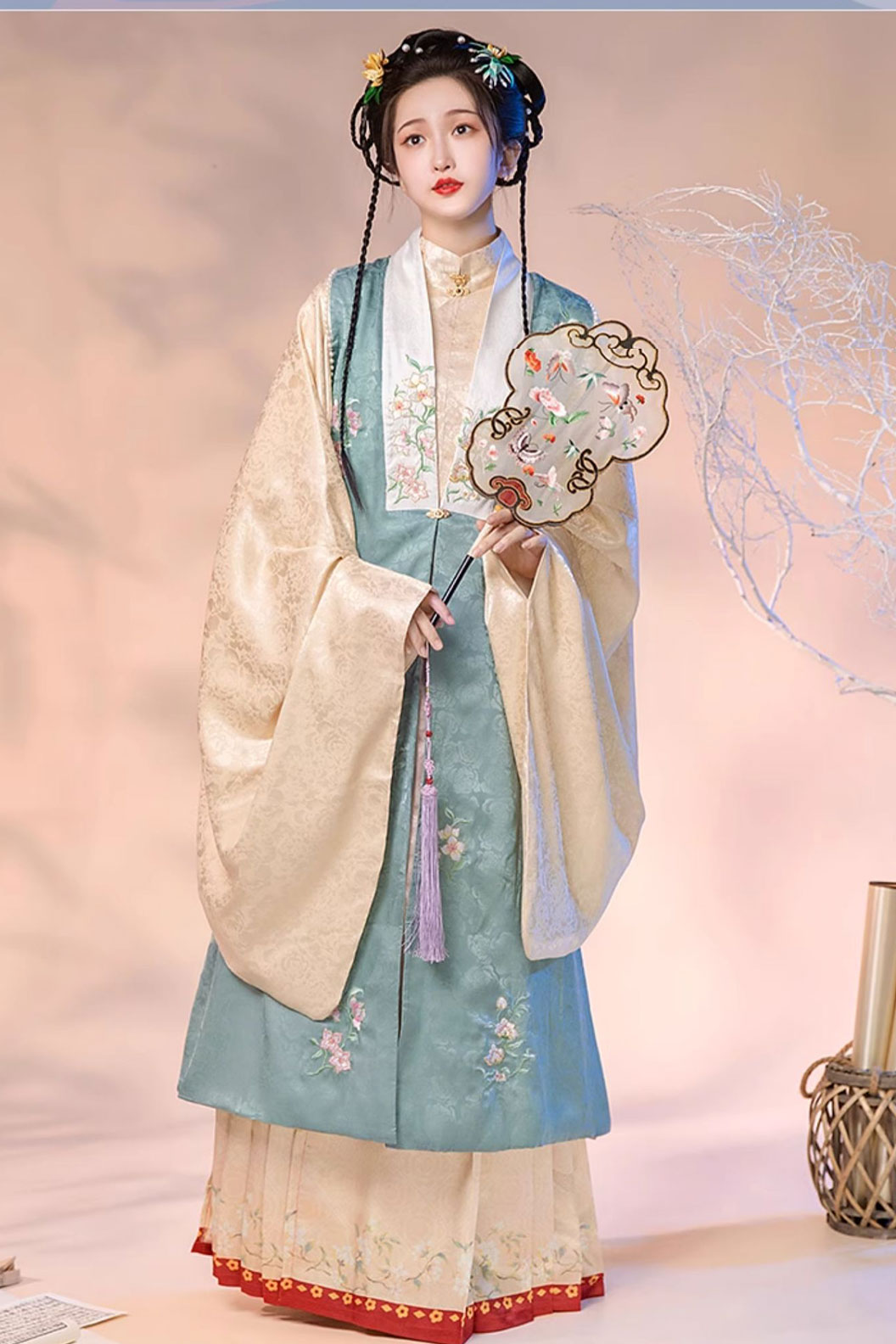 Ming dynasty hanfu mamianqun hanfu dress with bijia - yulishang 玉璃裳 Stupa Stones