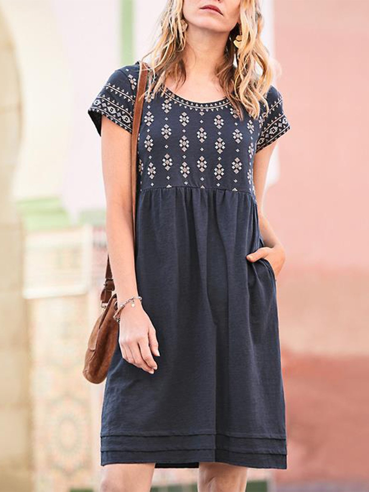 Casual Short Sleeve Crew Neck Pockets Dresses