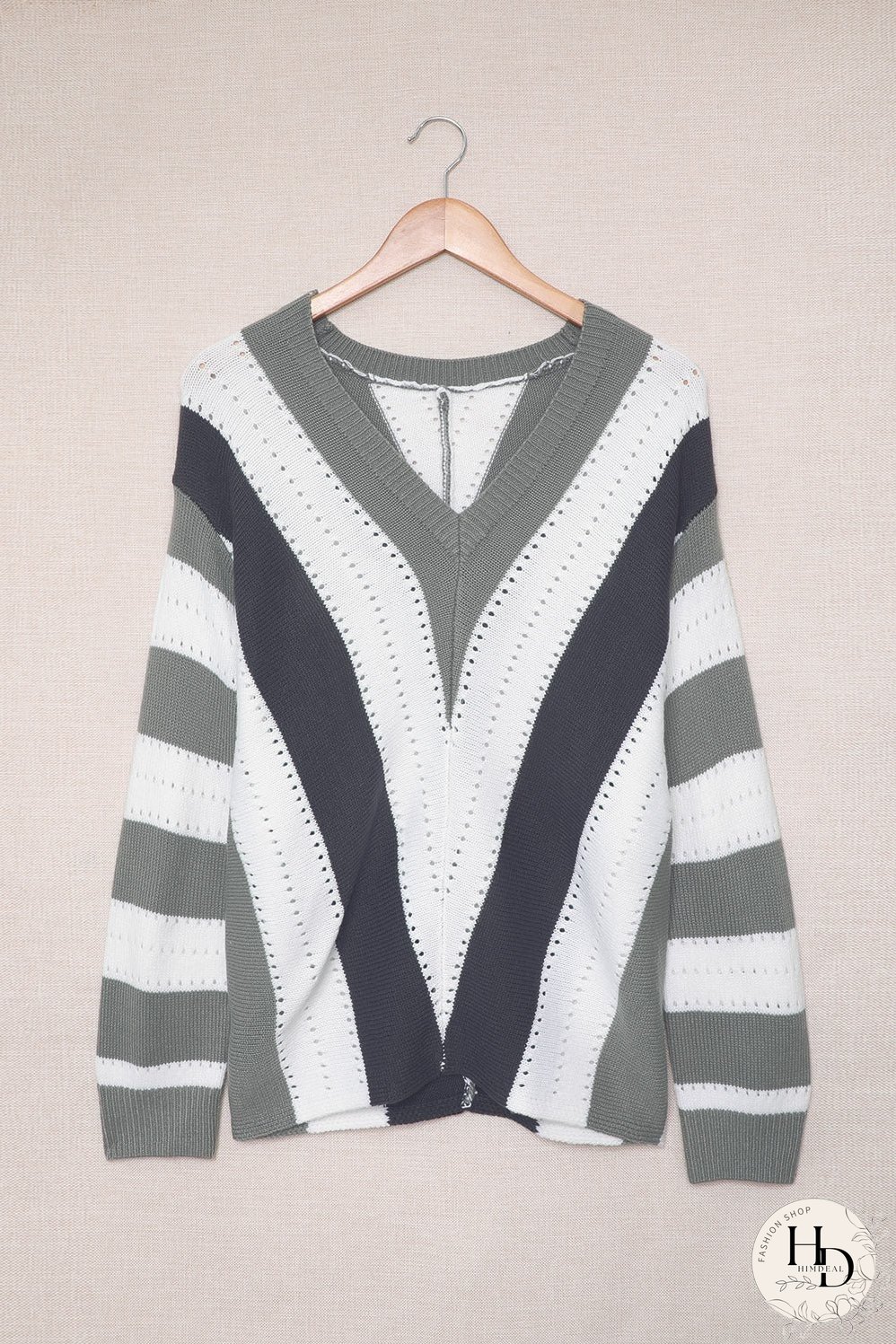 Trendy V-Neck Long Sleeve Top