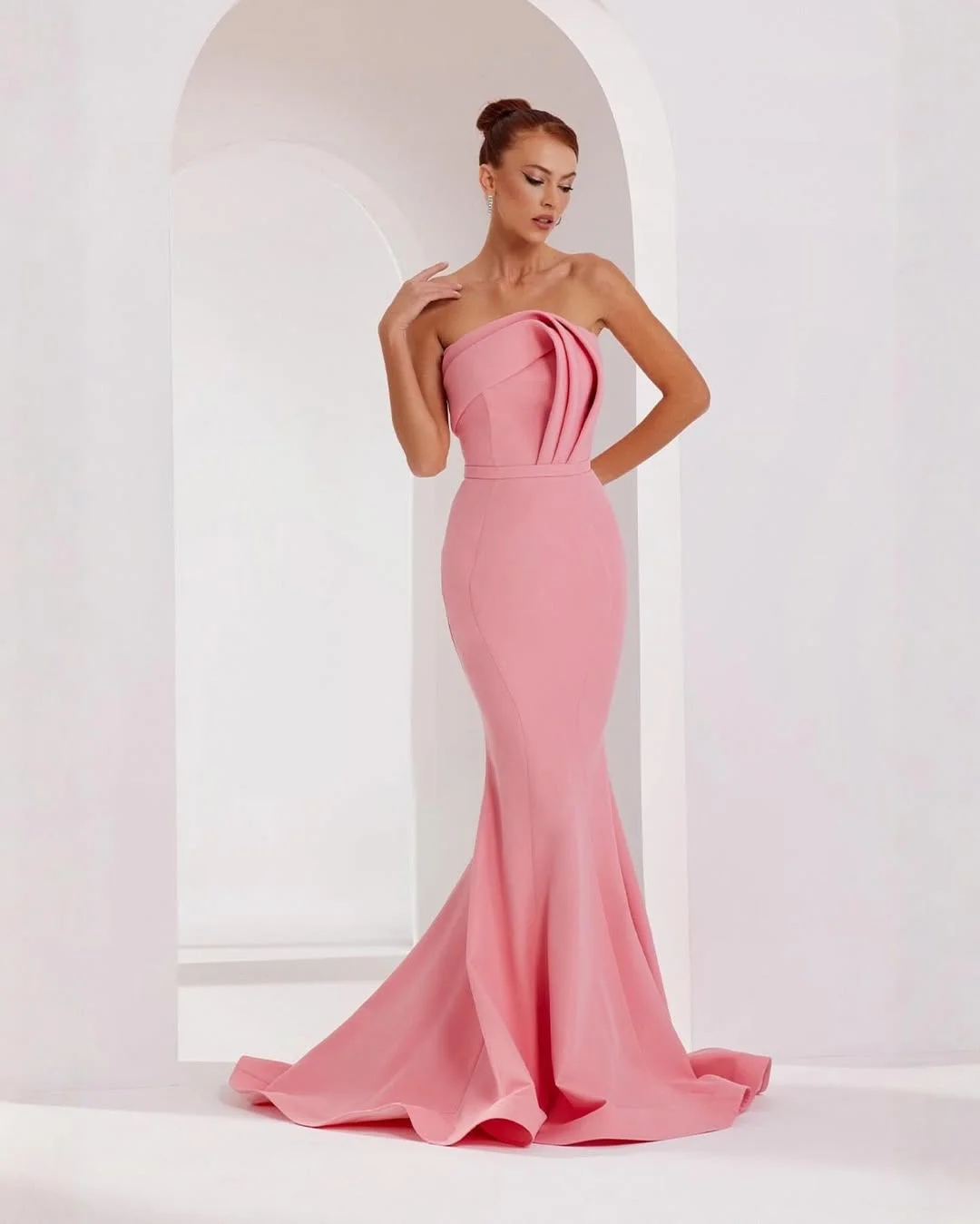 Graceful Pink Straight Across Sleeveless Mermaid Prom Dress YK0168