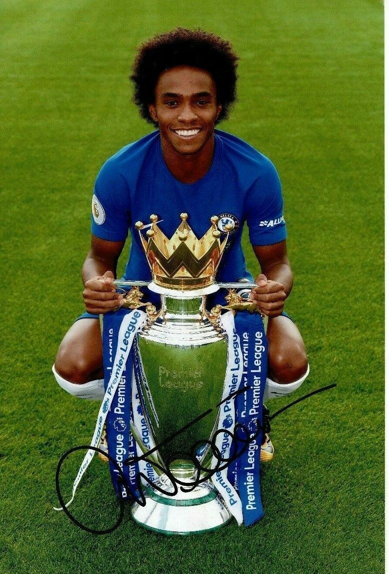 Willian Signed 12X8 Photo Poster painting Chelsea F.C & Brazil AFTAL COA (1885)