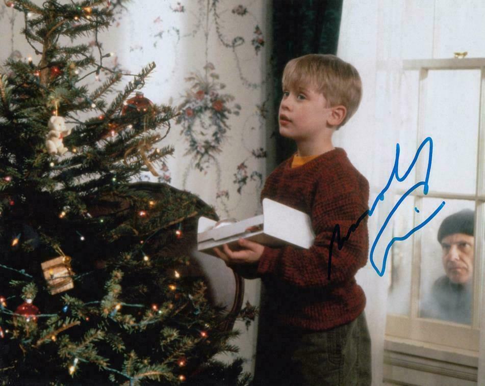 Macaulay Culkin Autographed Signed 8x10 Photo Poster painting ( Home Alone ) REPRINT