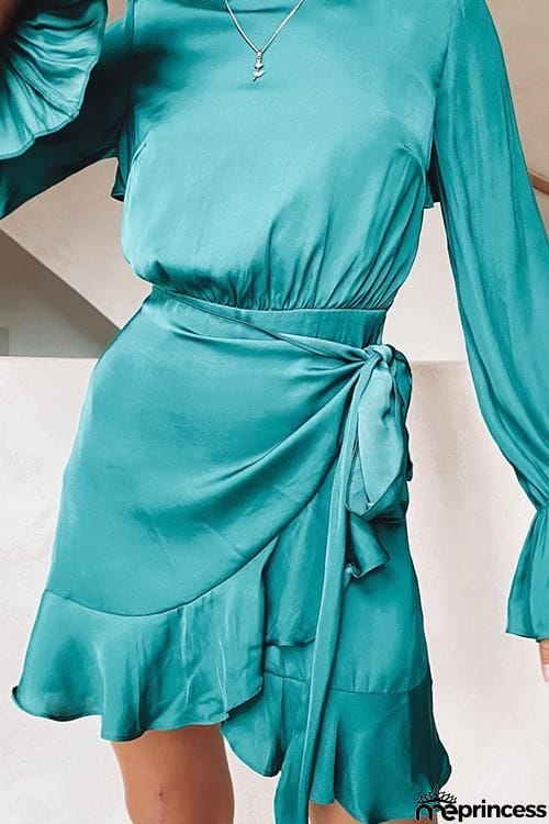 Ruffles Knot Long Sleeve Mini Dress