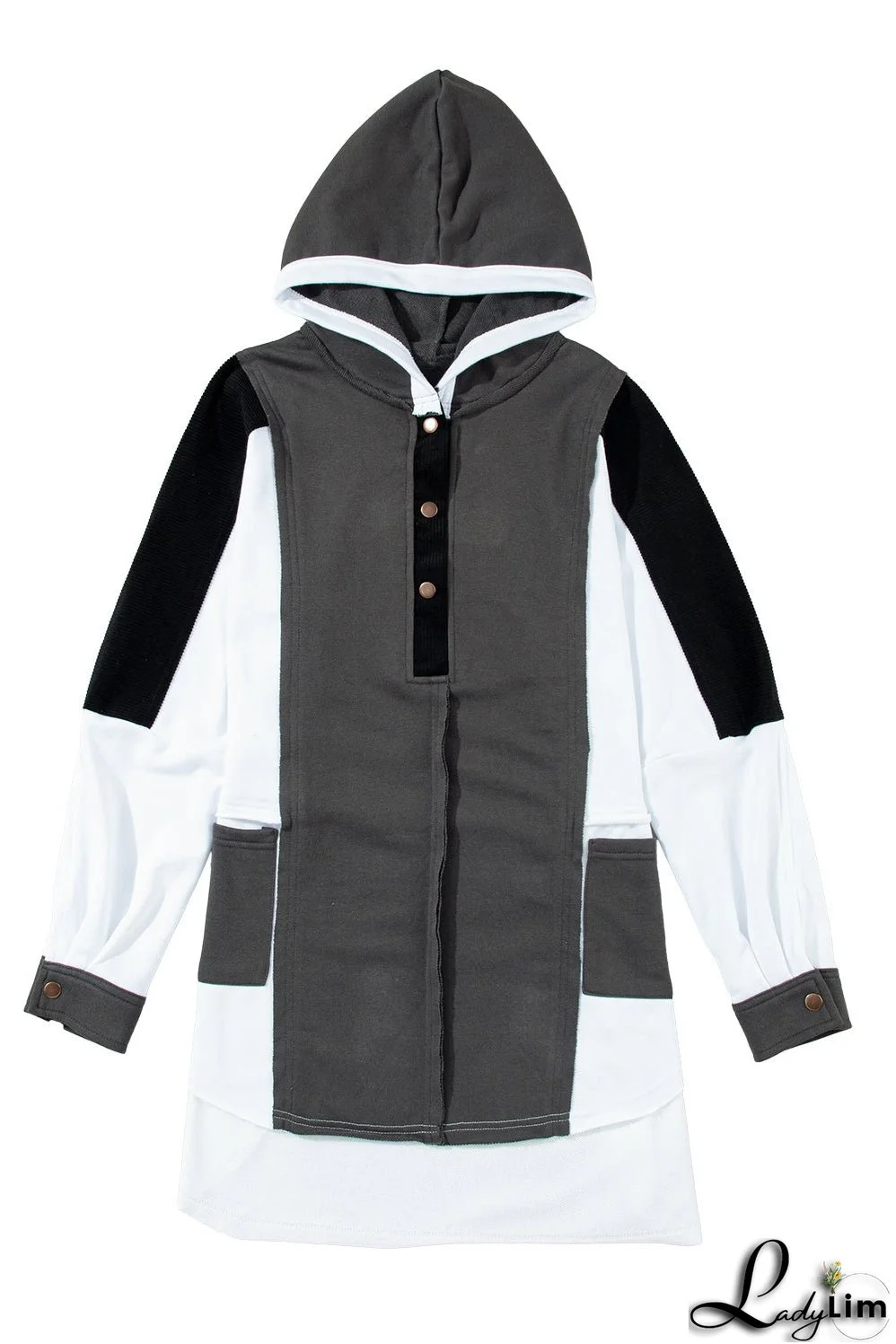 Effortless and Trendy Hoodie