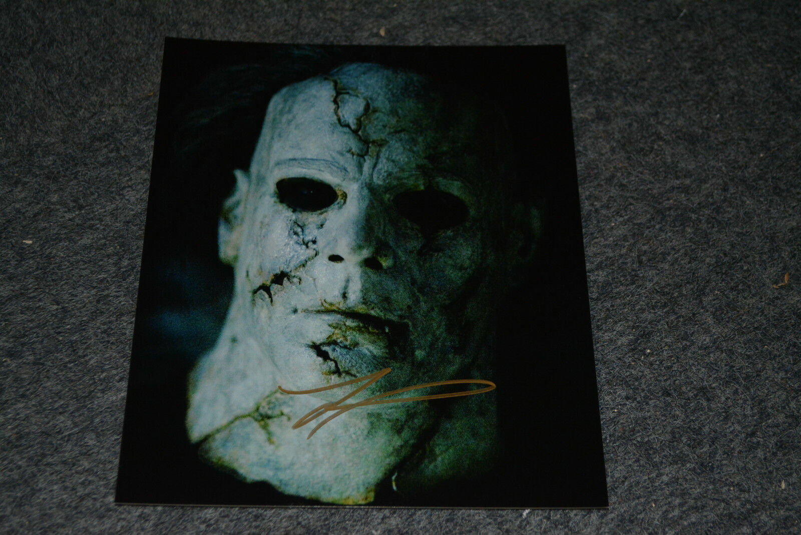 TYLER MANE signed autograph In Person 8x10 HALLOWEEN