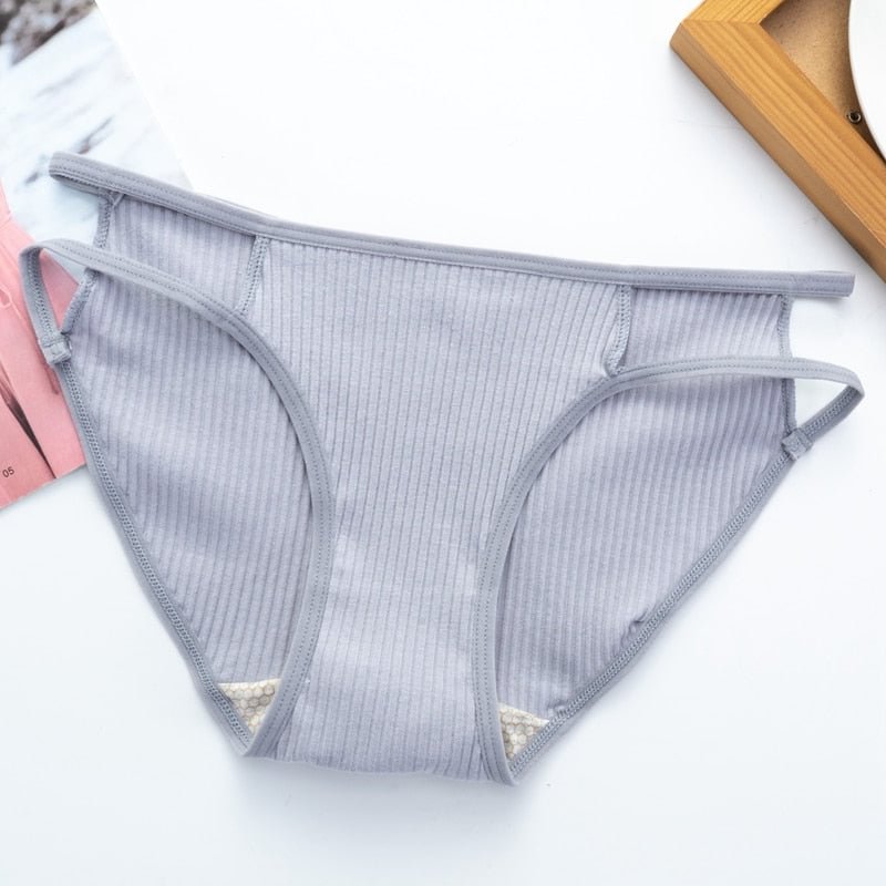 Sexy Panties Women Underwear Cotton Briefs For Girls Briefs Solid Color Comfortable Underpants Soft Low-Rise Female Lingerie