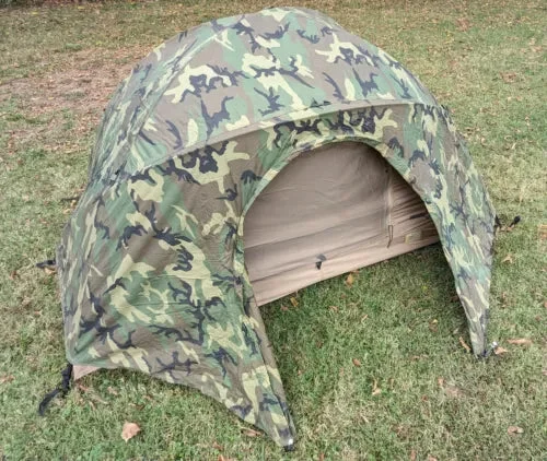 Dronehint USMC Diamond Brand/Eureka 2 Person Marine Combat Tent w/Woodland/Tan Rainfly EUC