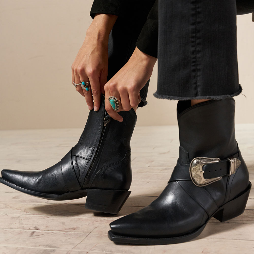 Black Criss-Cross Buckle Strap Snip Toe Chunky Heel Zipper Ankle Boots Nicepairs