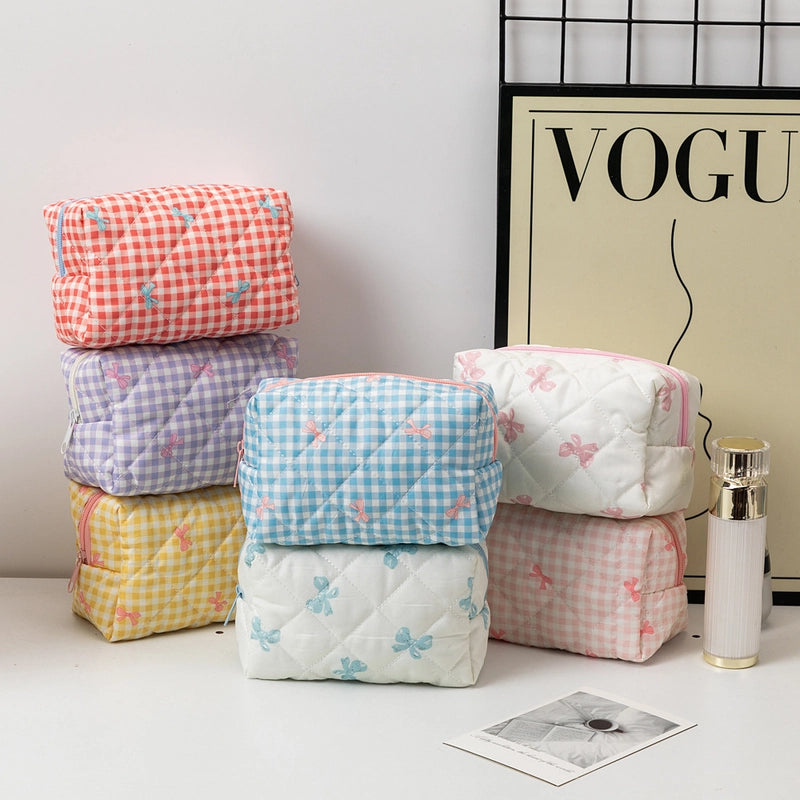Cute Classic Style Stripe Polyester Square Makeup Bags & Storage