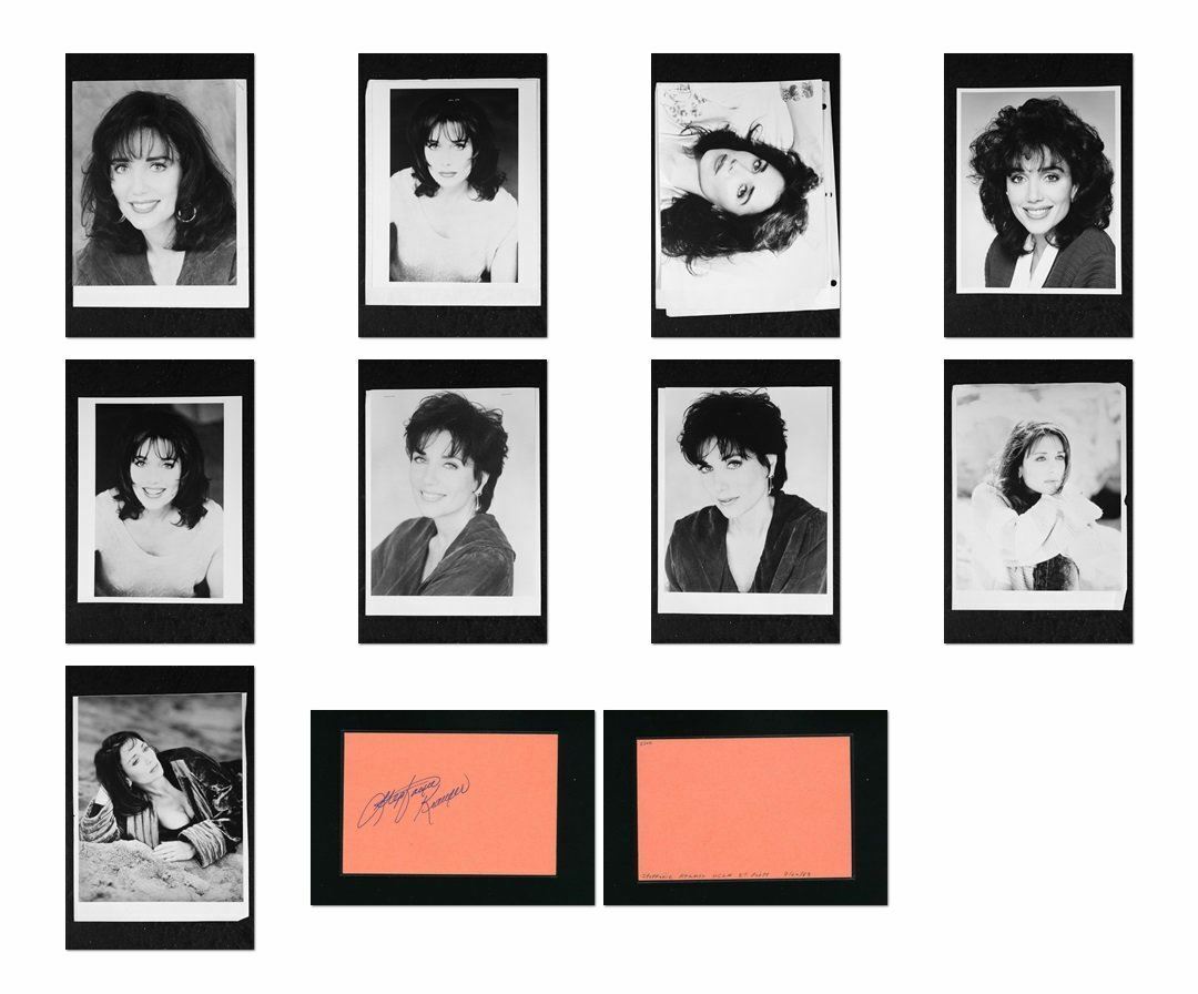 Stepfanie Kramer - Signed Autograph and Headshot Photo Poster painting set - Hunter