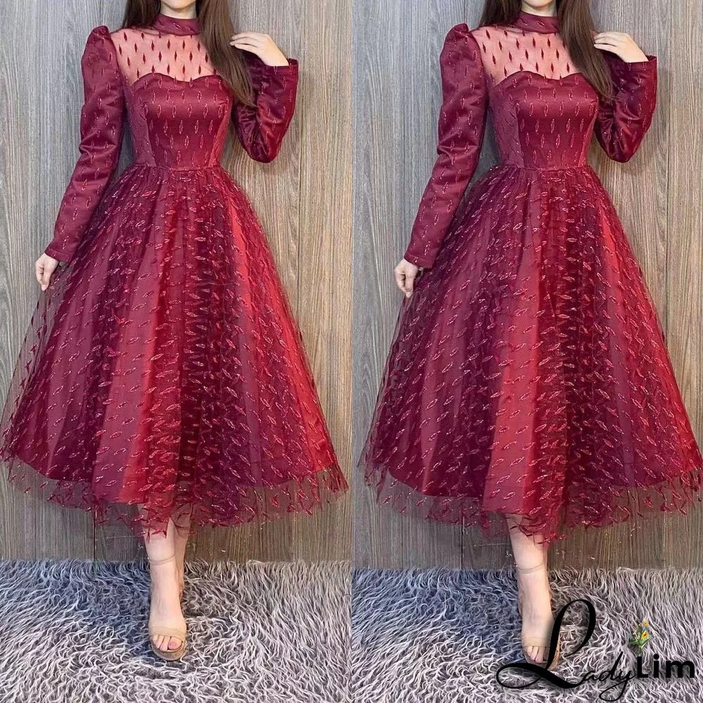 Womens Elegant Lace Round Neck Long Sleeve Dress