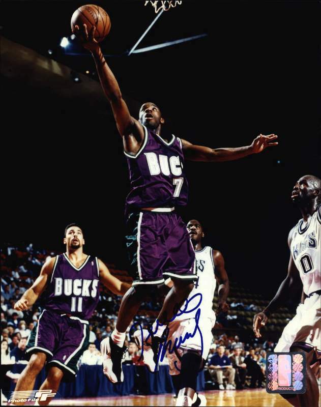 Terrell Brandon signed NBA basketball 8x10 Photo Poster painting W/Certificate Autographed 005