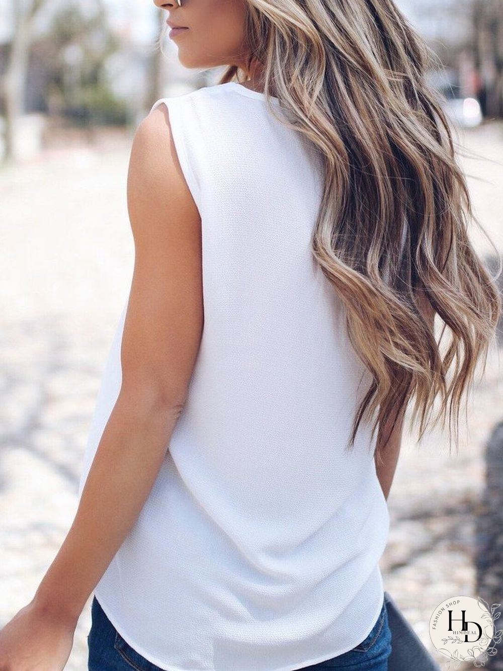 Plain Sleeveless V Neck T-shirt