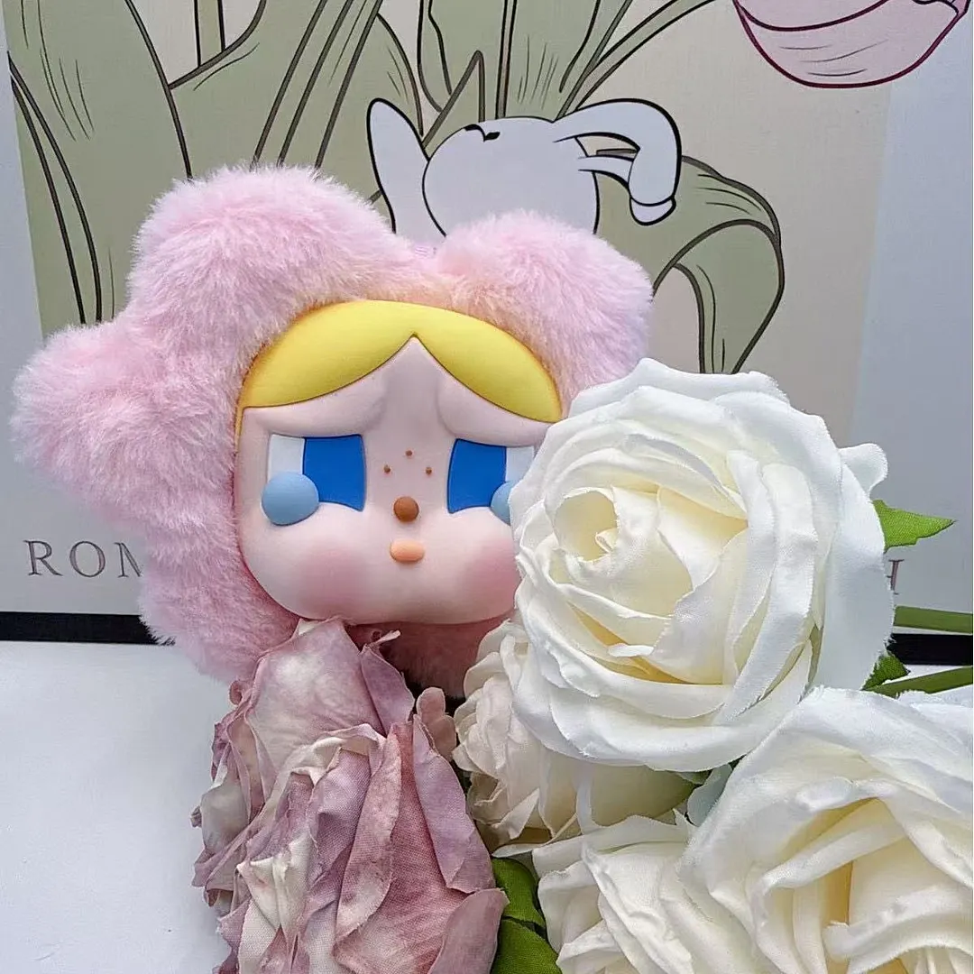New crying baby earphone bag, vinyl face plush keychain, Southeast cross-border pendant, doll tide play series pendant batch