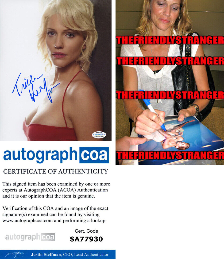 TRICIA HELFER signed BATTLESTAR GALACTICA